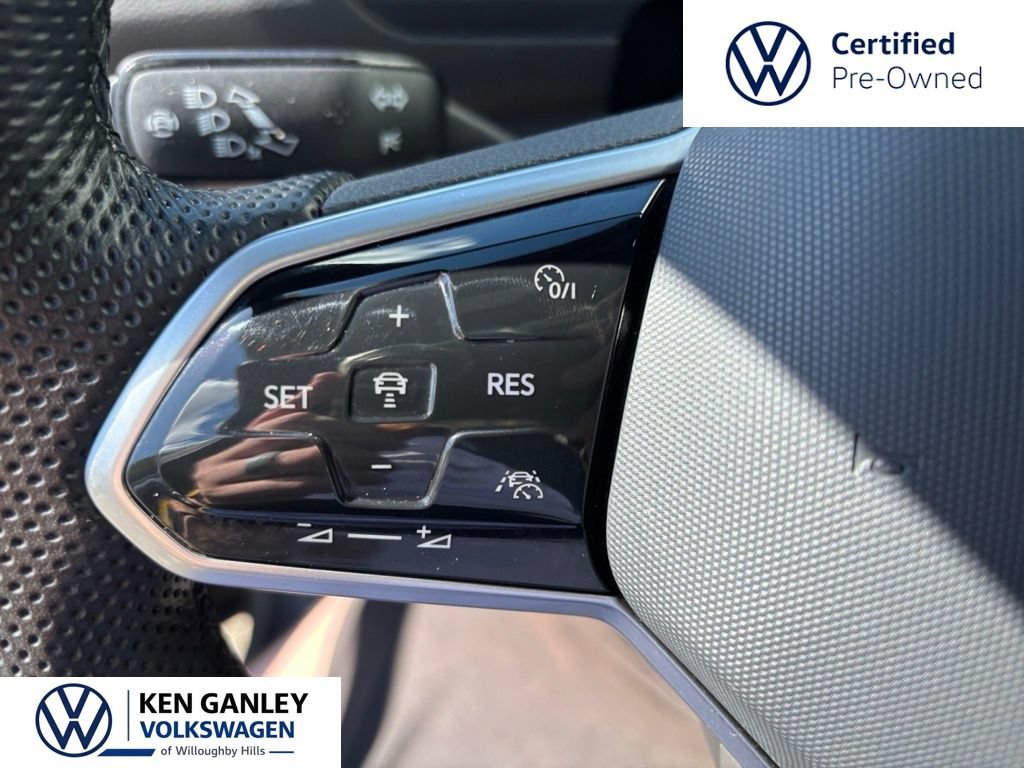 Certified 2024 Volkswagen Tiguan SE R-Line FWD image 21