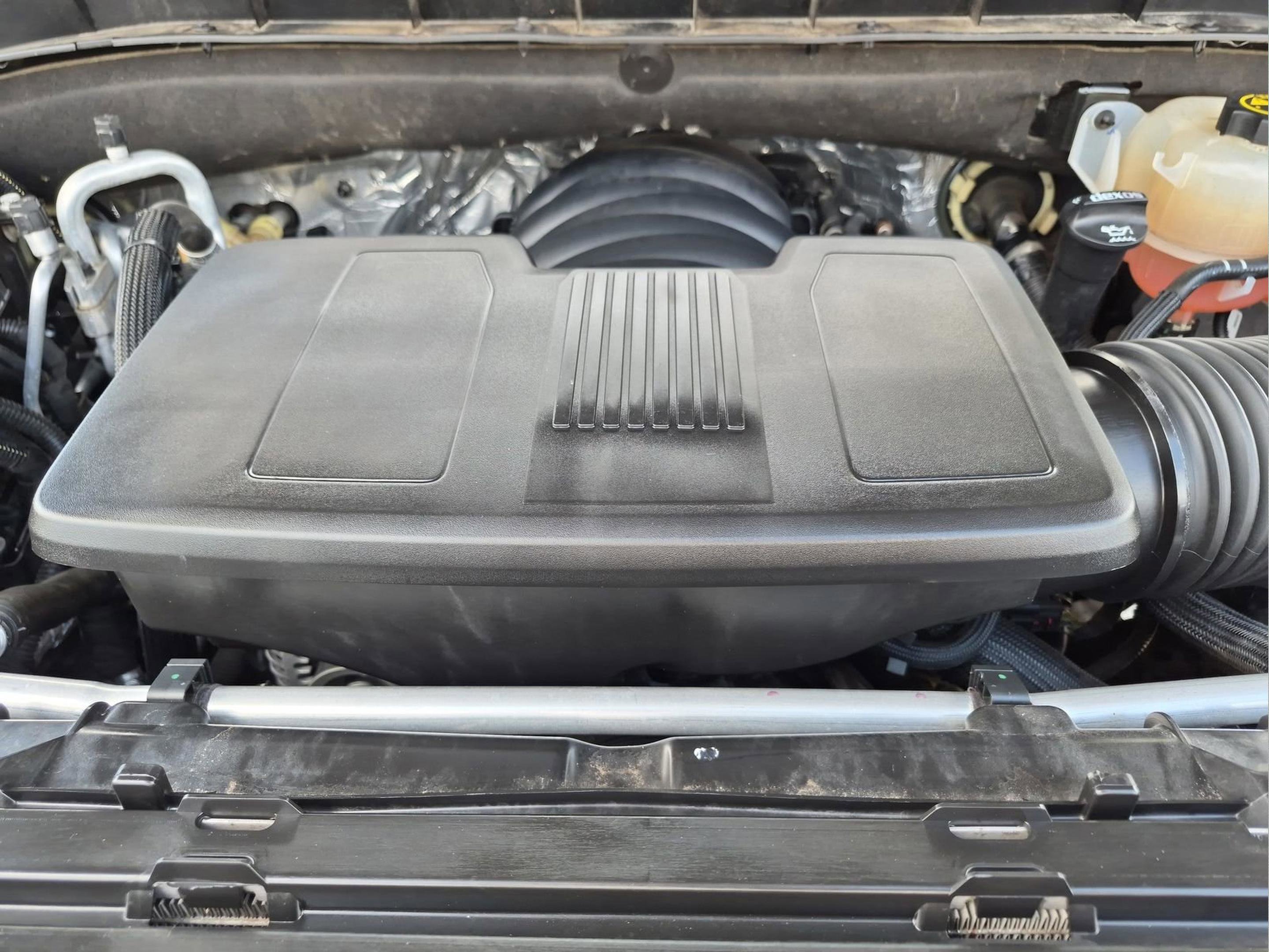 Used 2021 Chevrolet Suburban LT w/ Rear Media and Nav Package RWD image 22