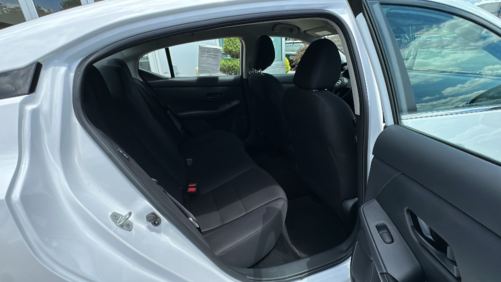 Certified 2024 Nissan Sentra S FWD image 23