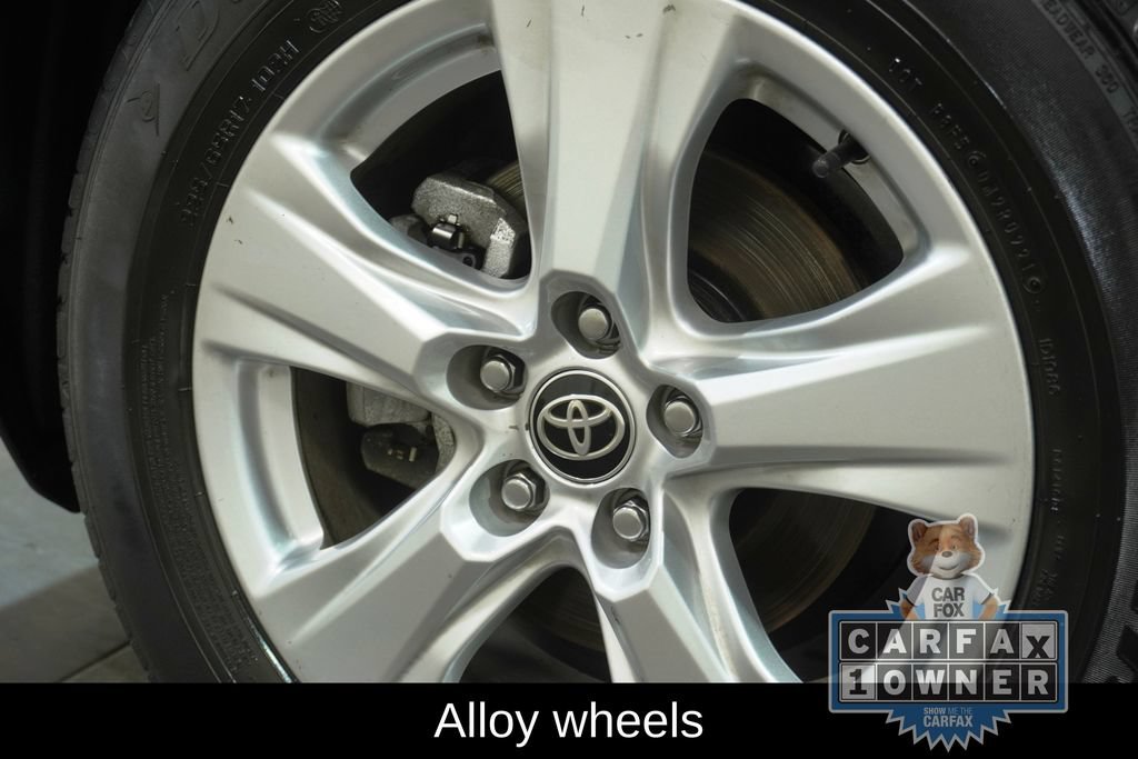 Used 2021 Toyota RAV4 XLE w/ Convenience Package AWD/4WD image 14