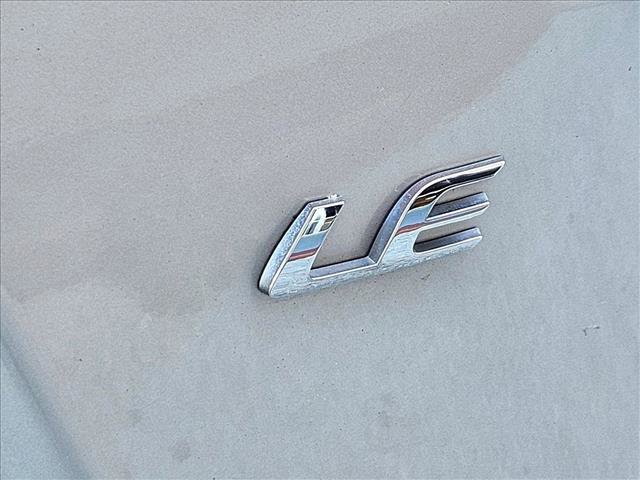 Used 2020 Toyota Corolla LE image 13