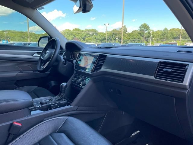 Used 2021 Volkswagen Atlas SEL Premium AWD/4WD image 30