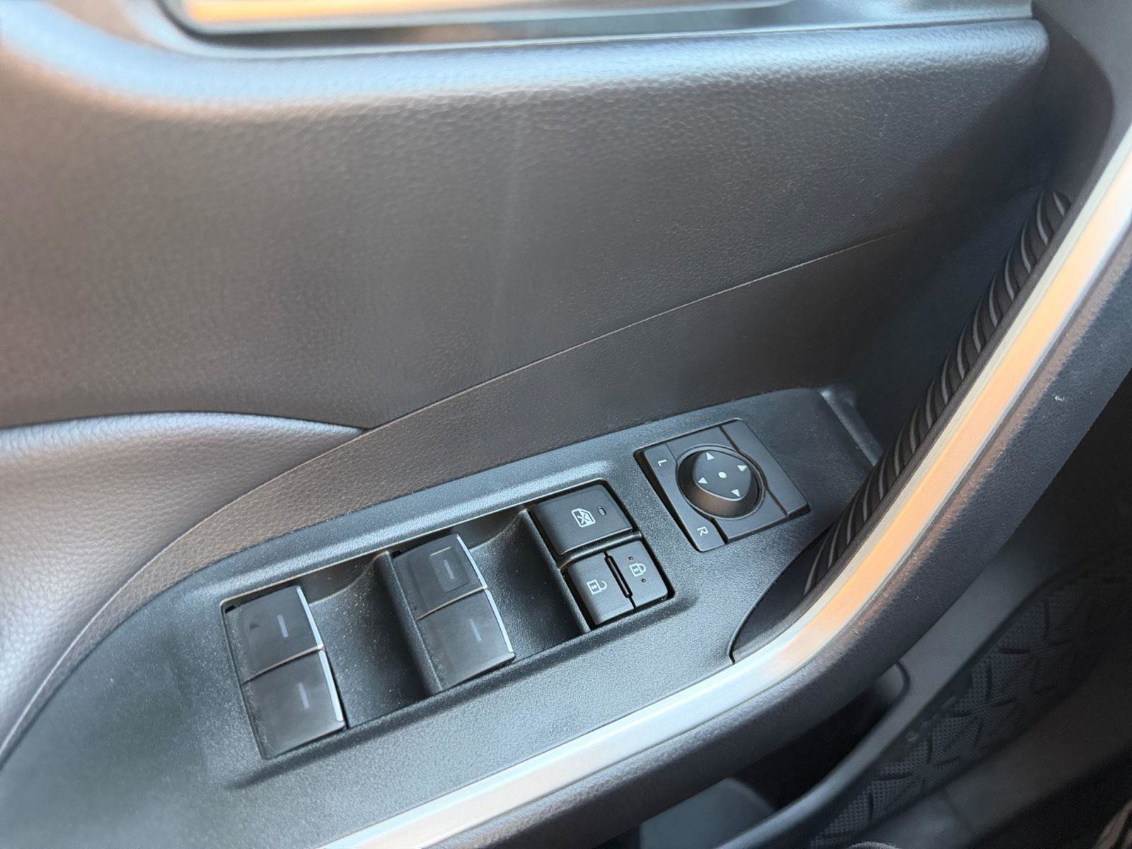 Used 2025 Toyota RAV4 XLE w/ Convenience Package AWD/4WD image 24