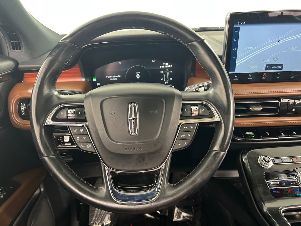 Used 2021 Lincoln Nautilus Reserve w/ Equipment Group 201A image 13