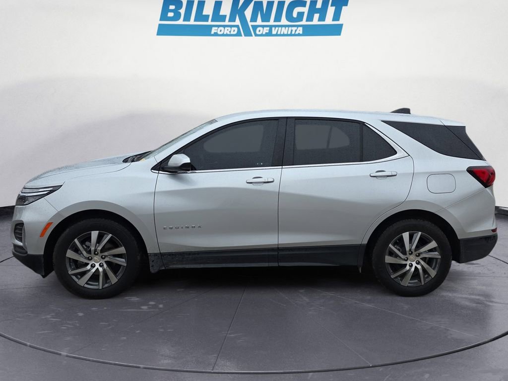 Used 2022 Chevrolet Equinox LT w/ LPO, Floor Liner Package image 2