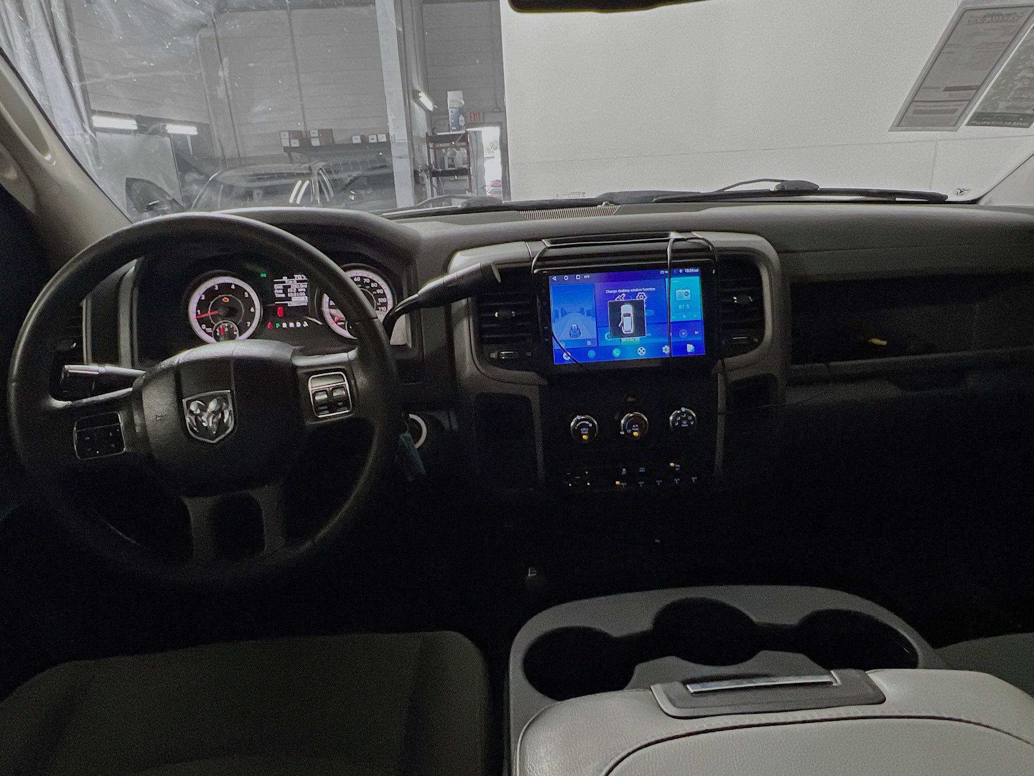 Used 2016 RAM 2500 Tradesman w/ Chrome Appearance Group image 28