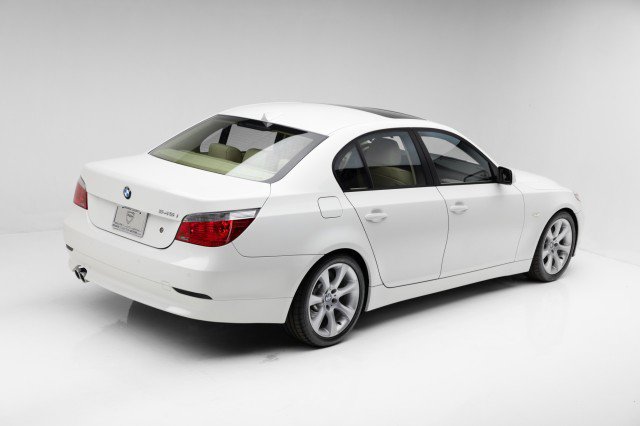 Used 2004 BMW 545i Sedan image 3