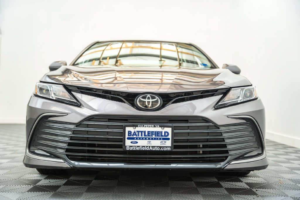 Certified 2023 Toyota Camry LE FWD image 2