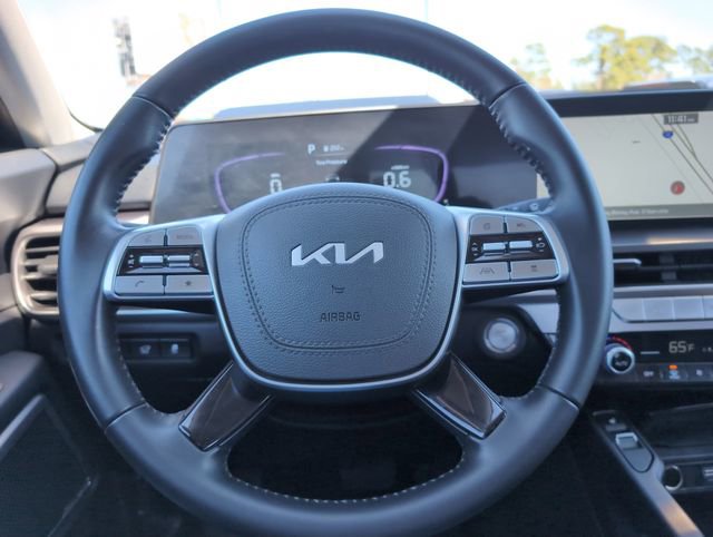 Used 2025 Kia Telluride S image 23