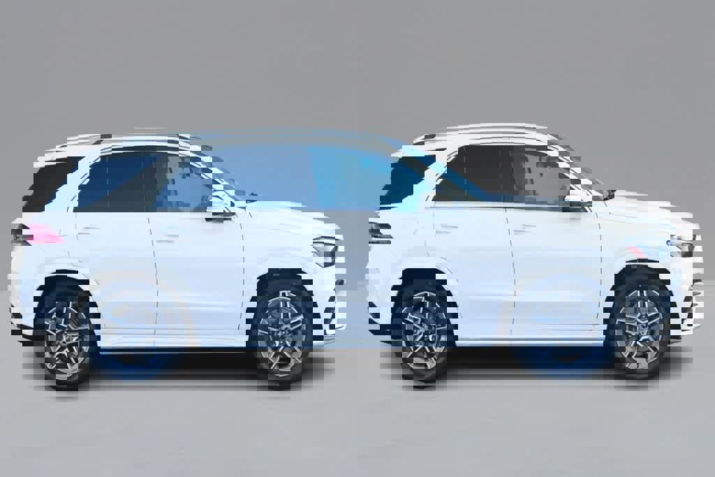 New 2026 Mercedes-Benz GLE 450 4MATIC image 4