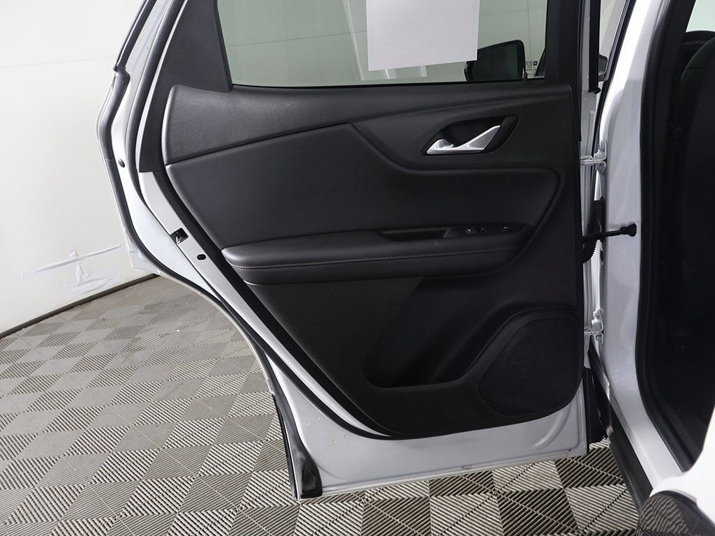 Used 2024 Chevrolet Blazer Premier w/ Enhanced Convenience Package image 29