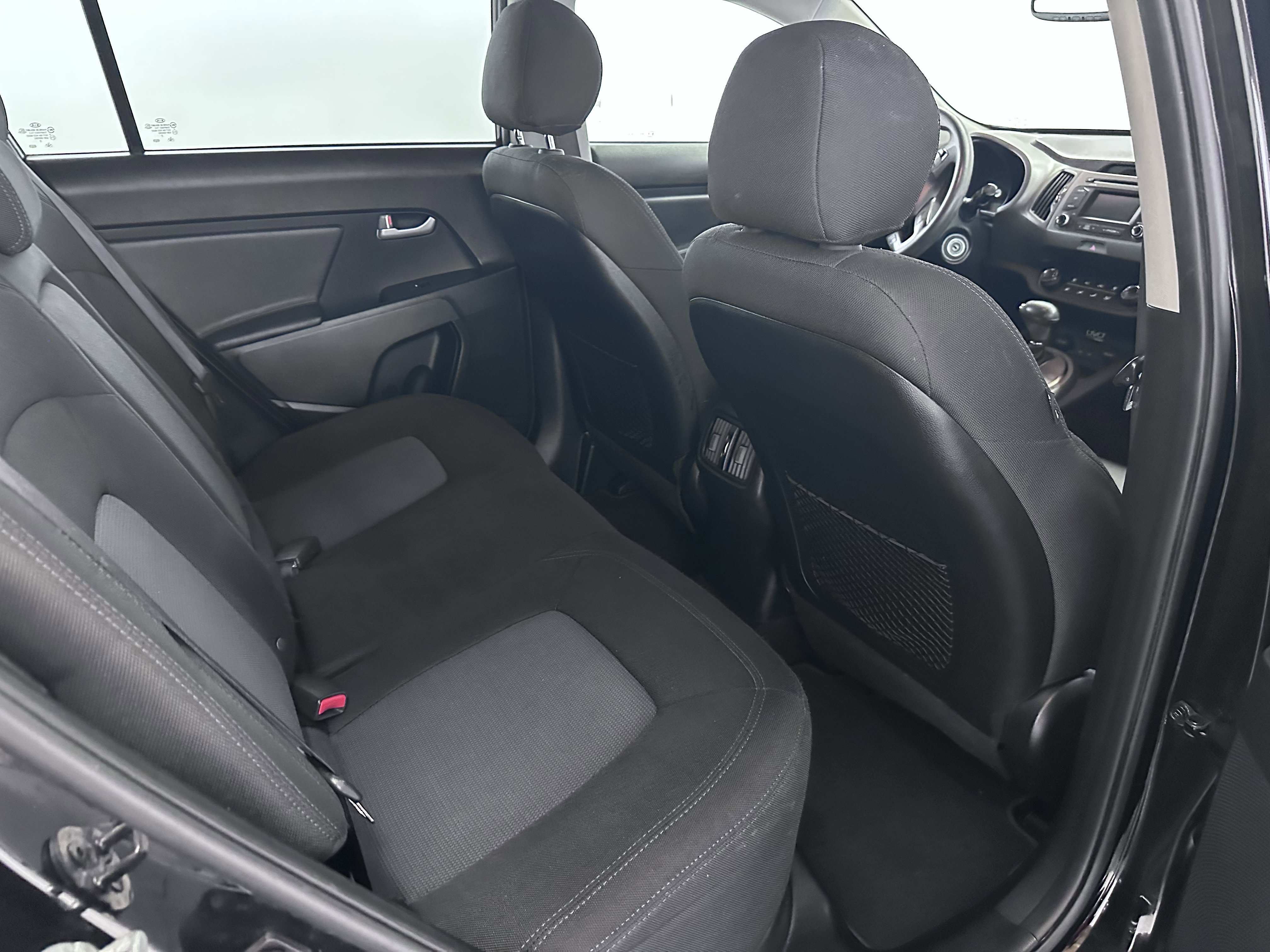 Used 2014 Kia Sportage LX image 31