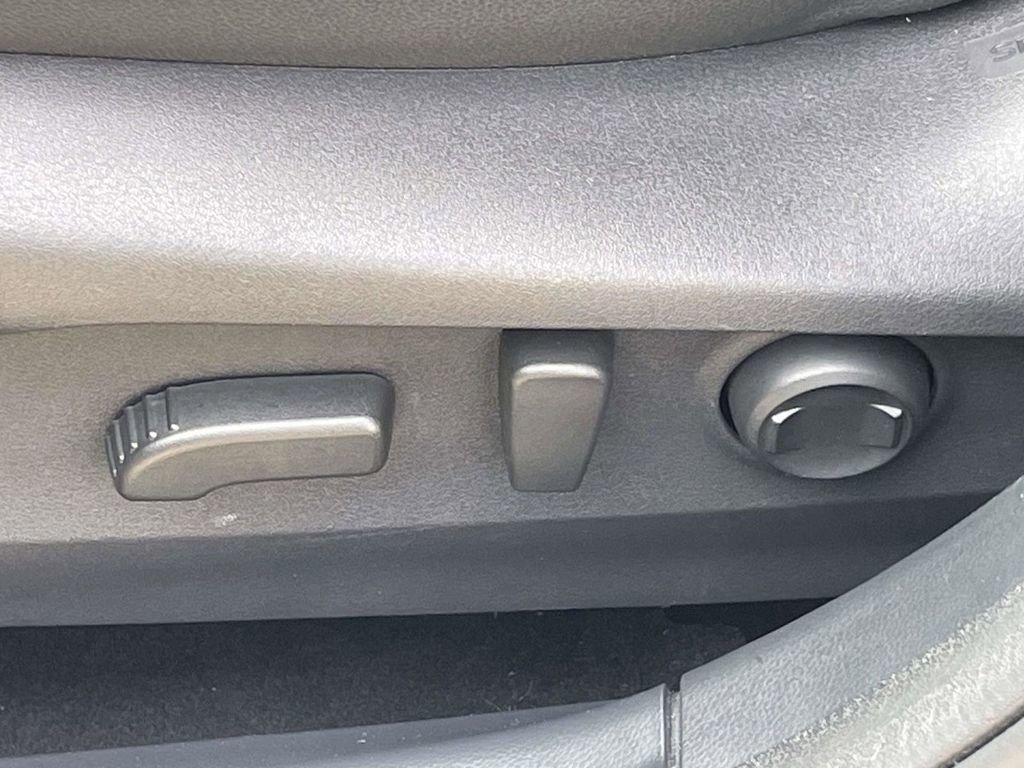 Used 2024 Subaru Outback Wilderness image 14