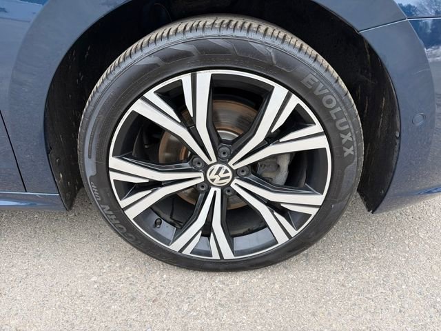 Used 2020 Volkswagen Passat 2.0T SEL image 27