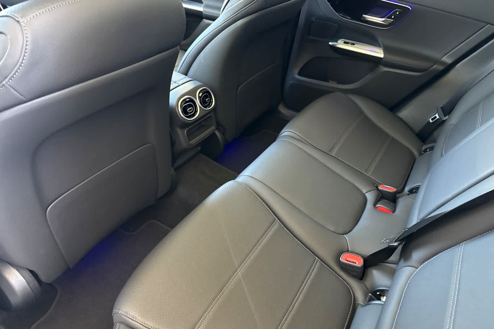 Certified 2026 Mercedes-Benz GLC 300 4MATIC image 11
