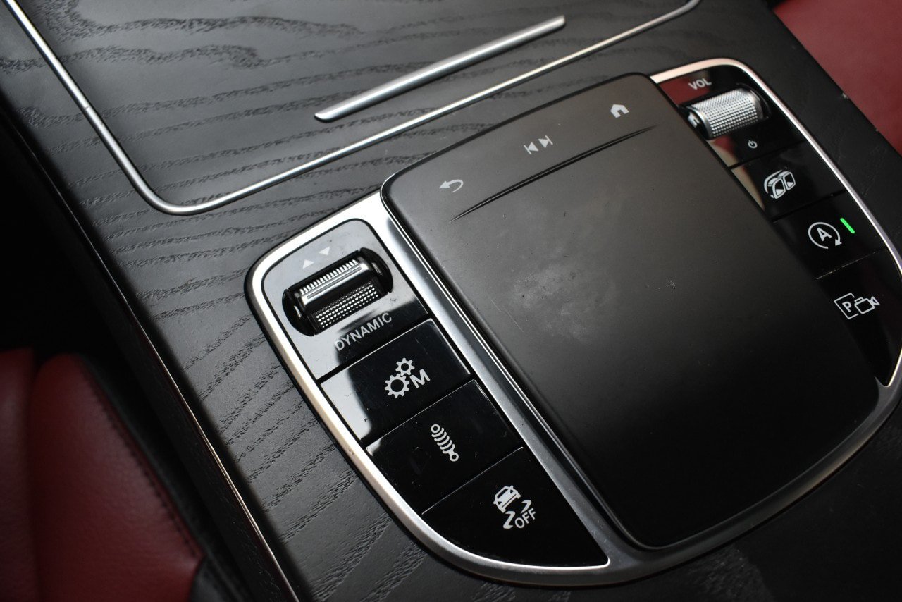 Used 2022 Mercedes-Benz GLC 43 AMG 4MATIC image 30