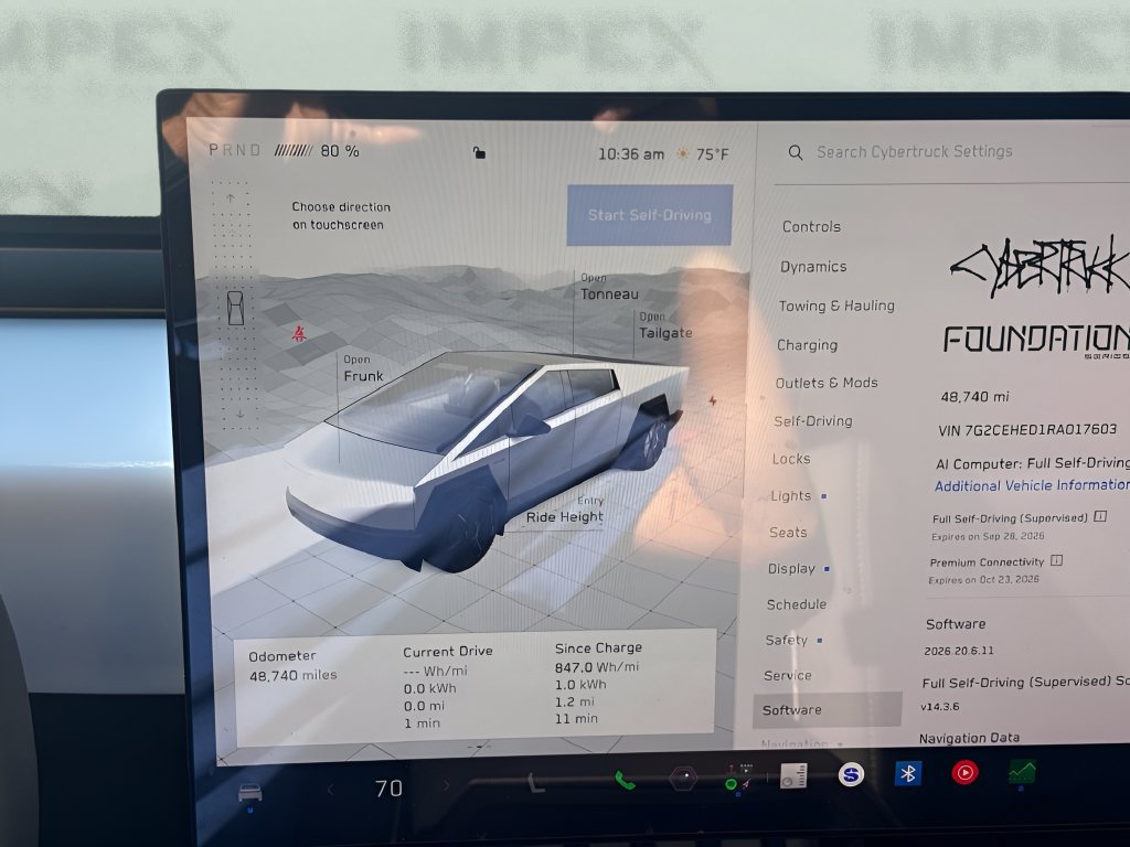 Used 2024 Tesla Cybertruck AWD Crew Cab image 23