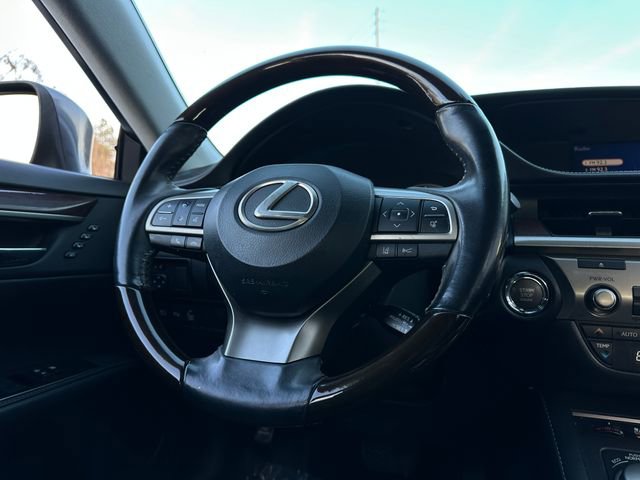 Used 2017 Lexus ES 350 image 19