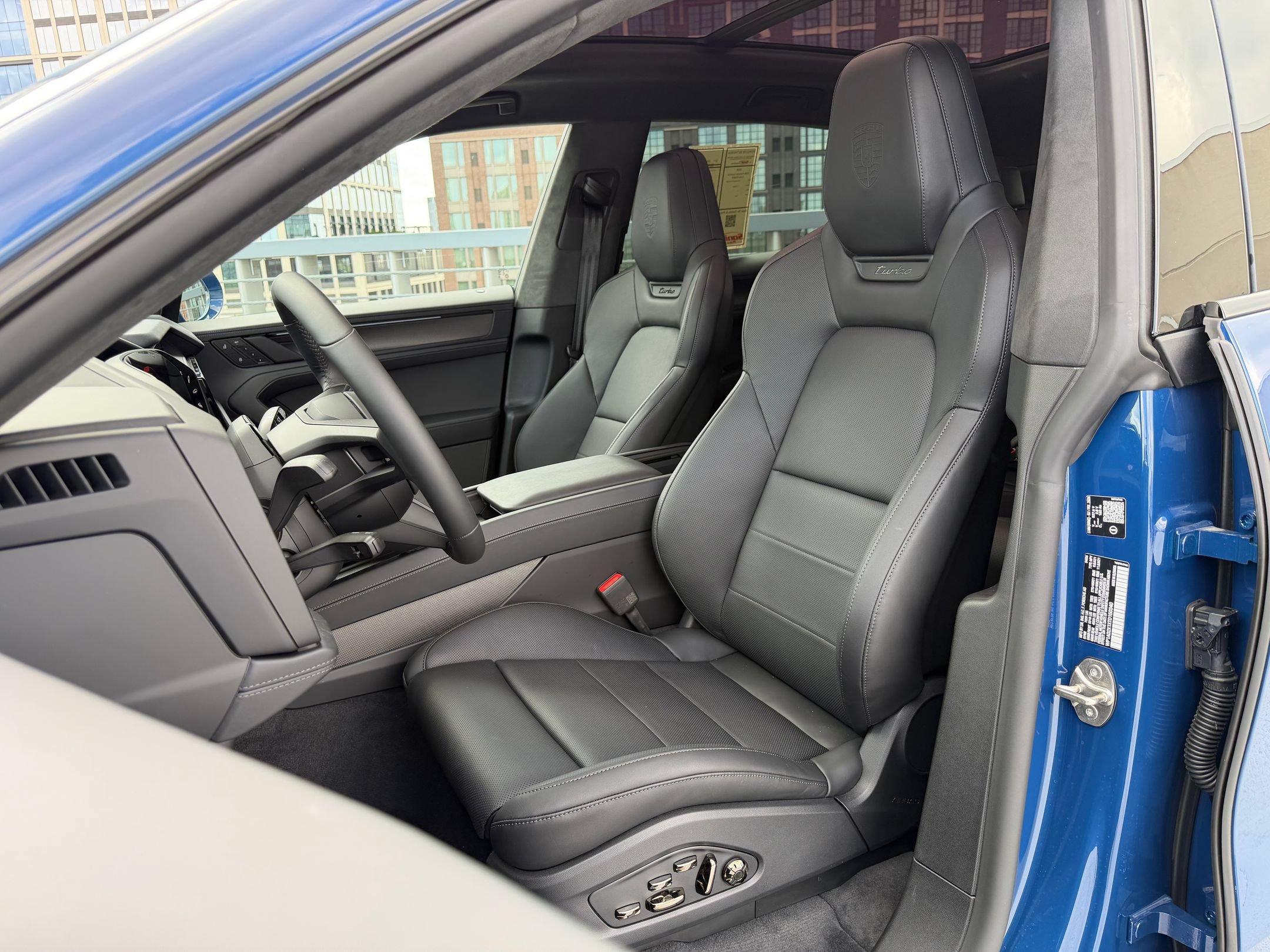 New 2026 Porsche Cayenne Turbo Electric AWD/4WD image 5