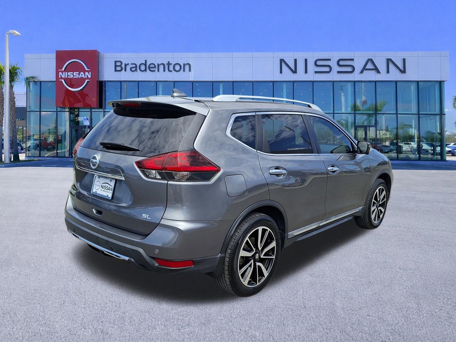 Used 2020 Nissan Rogue SL FWD image 5
