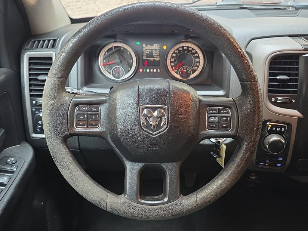 Used 2017 RAM 1500 Express image 16