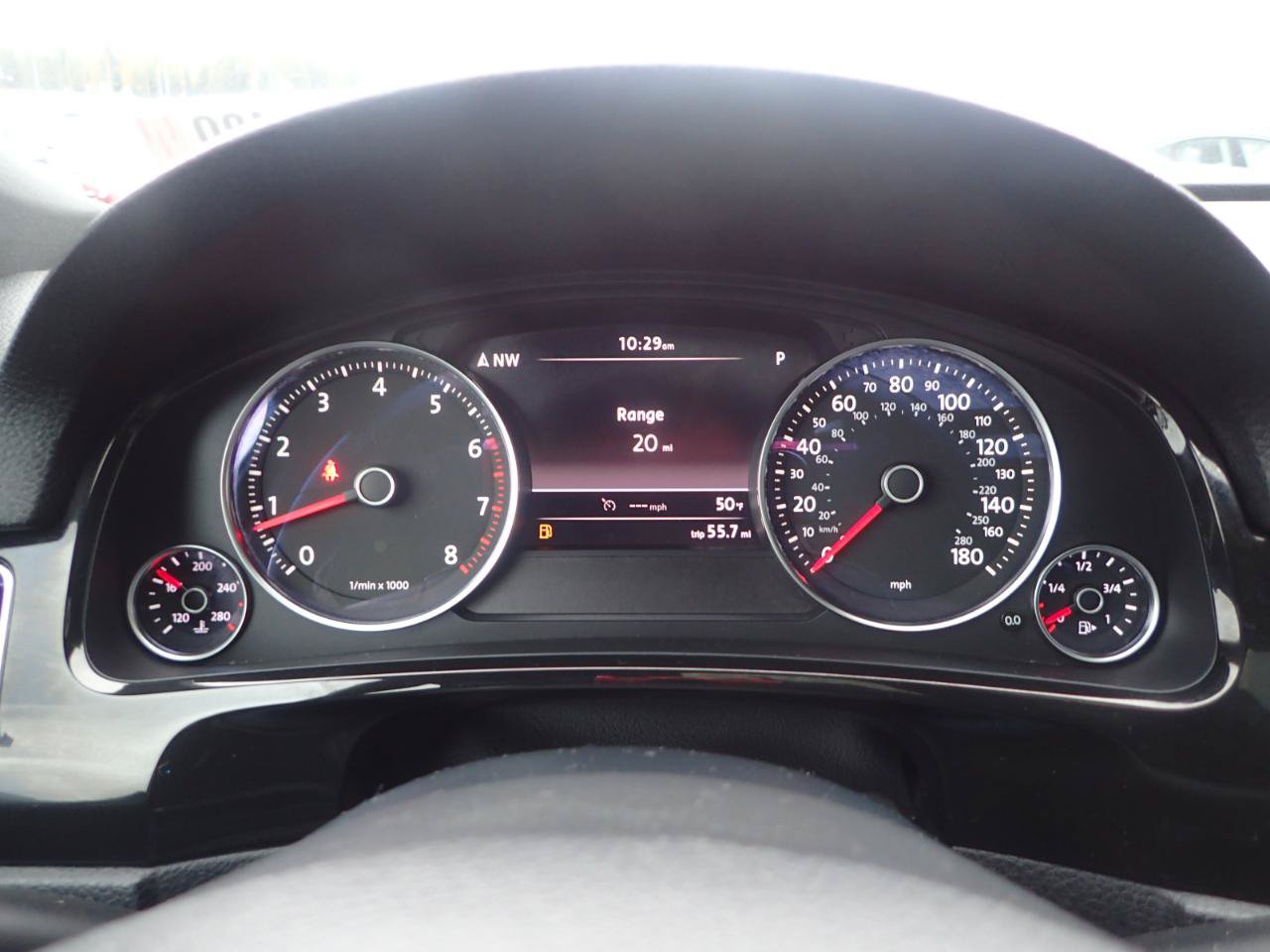 Used 2014 Volkswagen Touareg VR6 AWD/4WD image 18