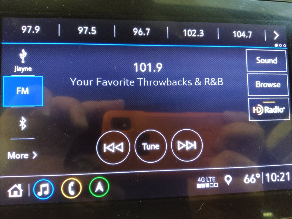 Used 2019 Chevrolet Equinox Premier image 25