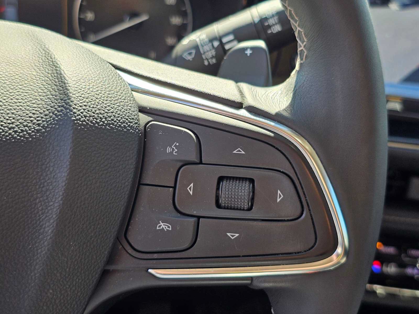 Used 2021 Buick Envision Preferred FWD image 29