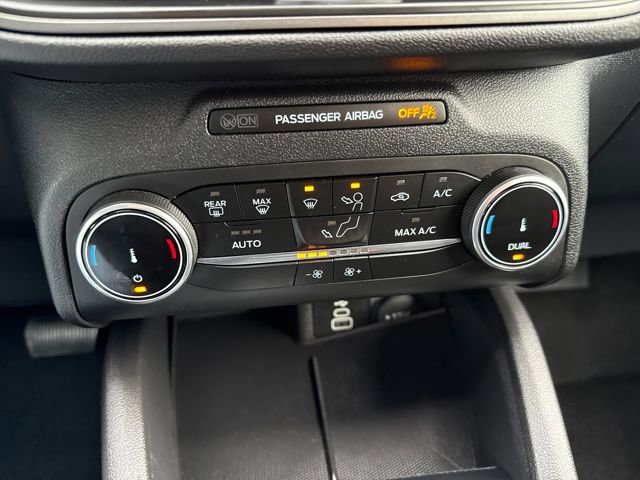 Used 2025 Ford Escape Active image 30
