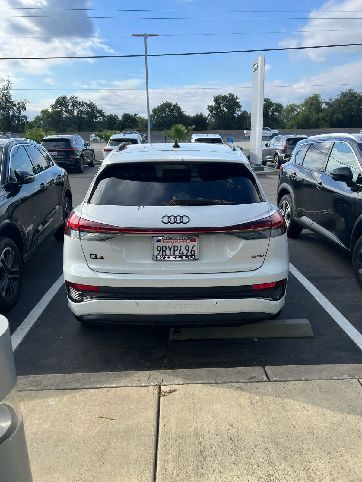 Used 2024 Audi Q4 e-tron Premium Plus AWD/4WD image 11
