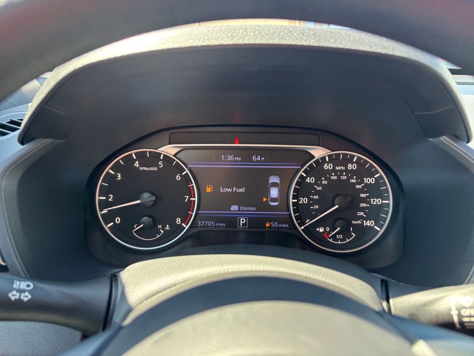 Used 2025 Nissan Altima 2.5 SV FWD image 38
