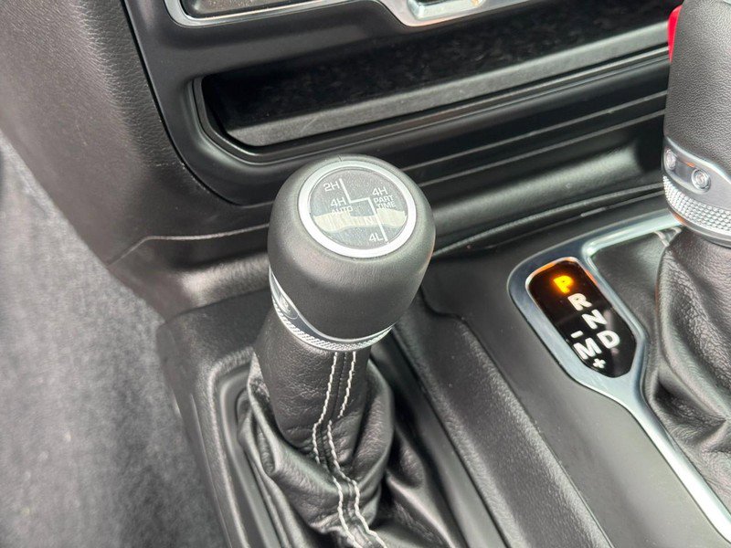 Used 2022 Jeep Wrangler Unlimited Sahara w/ Cold Weather Group image 24
