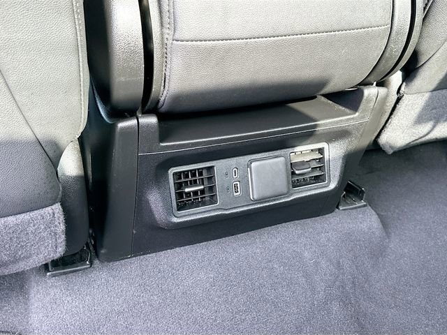 Used 2025 GMC Sierra 1500 SLT image 25