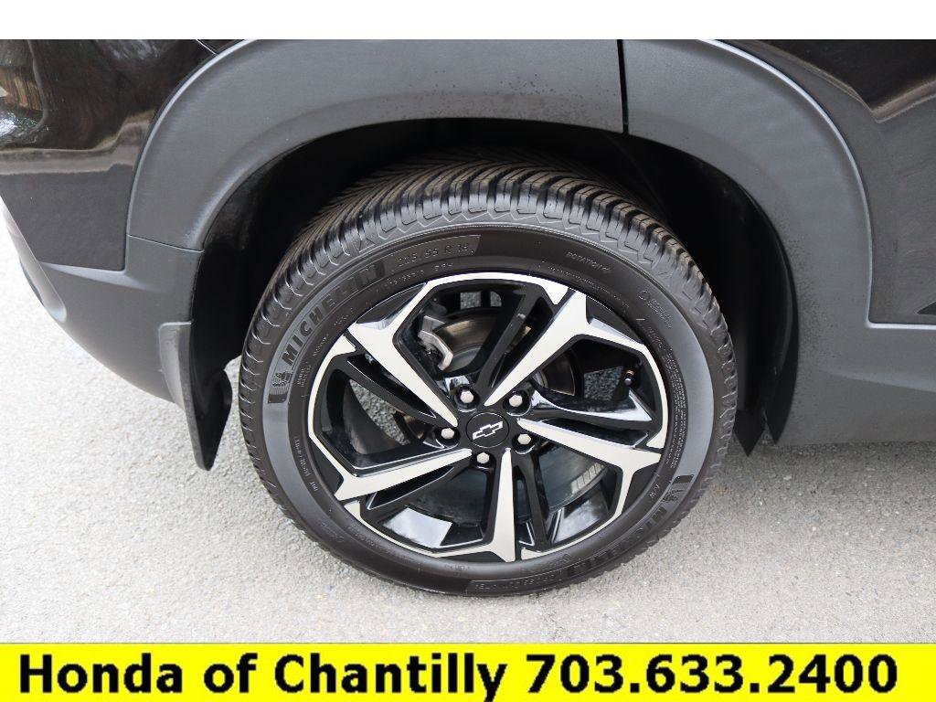 Used 2022 Chevrolet TrailBlazer RS w/ Technology Package image 27