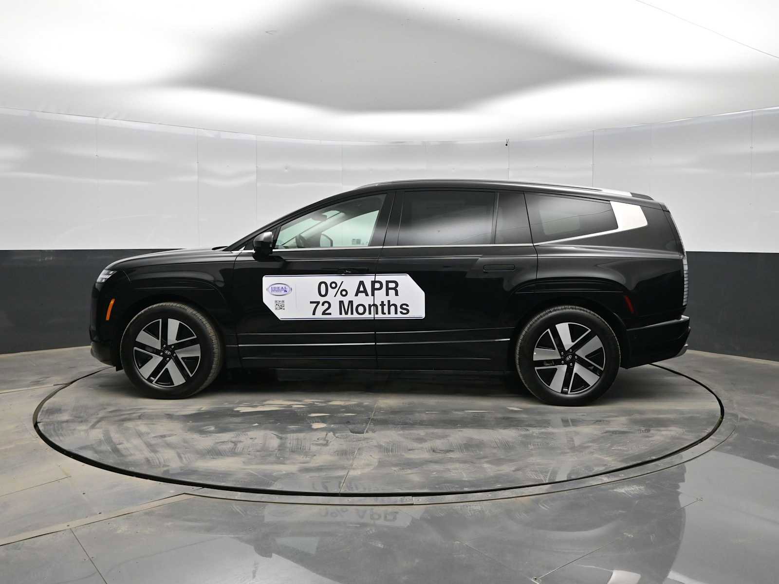 New 2026 Hyundai Ioniq 9 SEL image 5