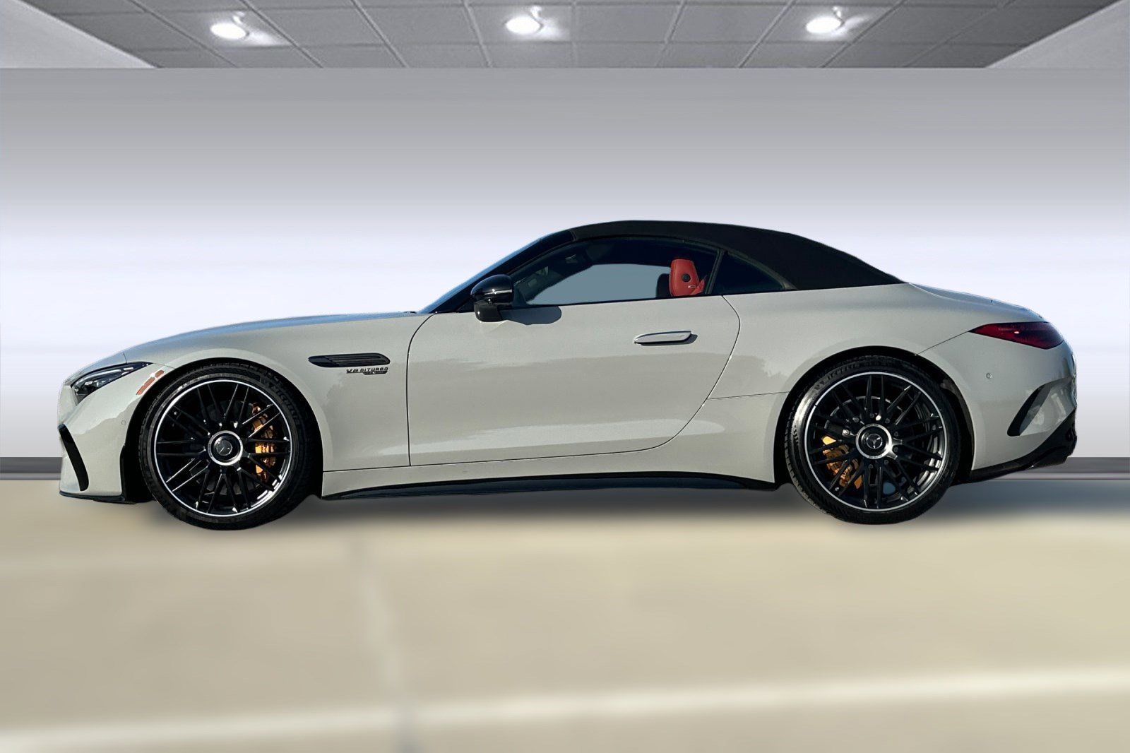 Certified 2022 Mercedes-Benz SL 63 AMG 4MATIC image 2