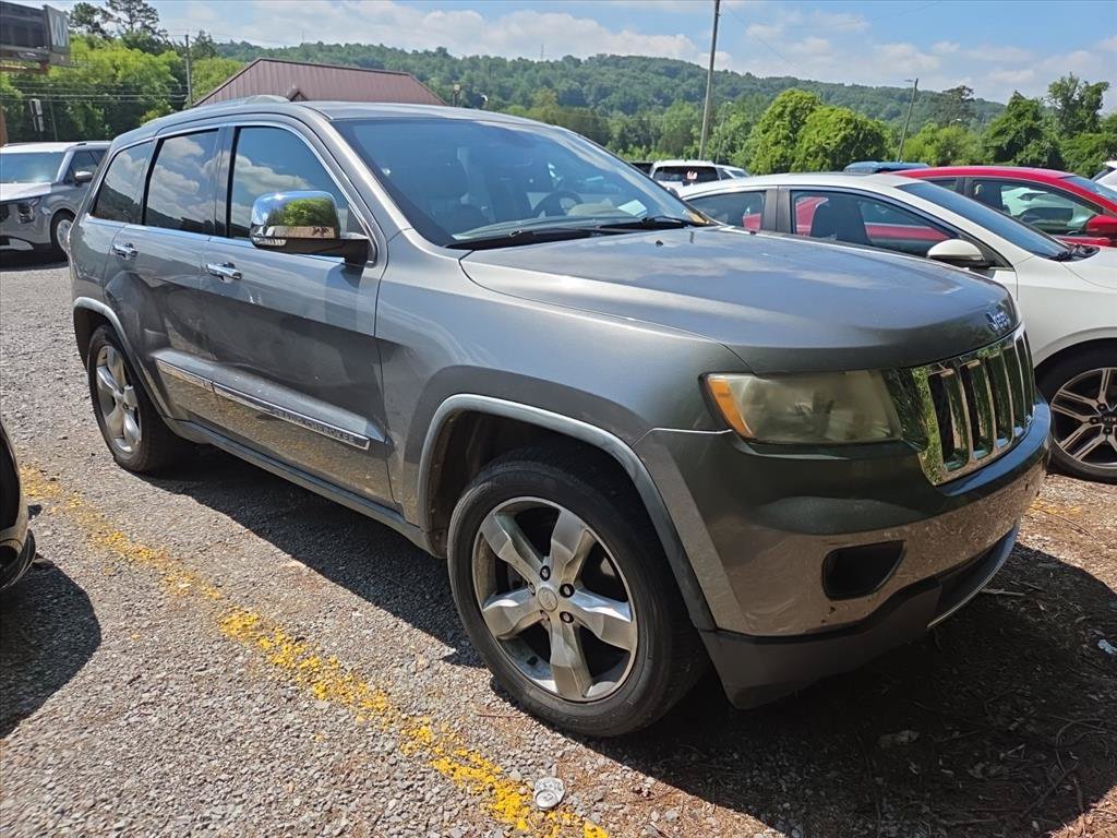 Used 2011 Jeep Grand Cherokee Overland AWD/4WD image 3
