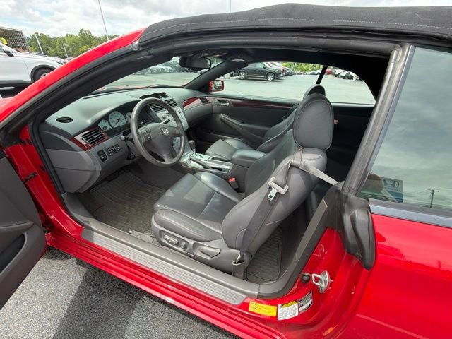 Used 2005 Toyota Solara SE FWD video 2
