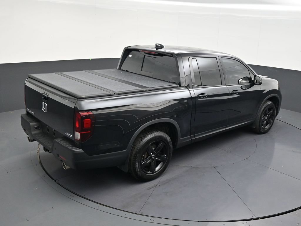 Used 2023 Honda Ridgeline Black Edition image 17