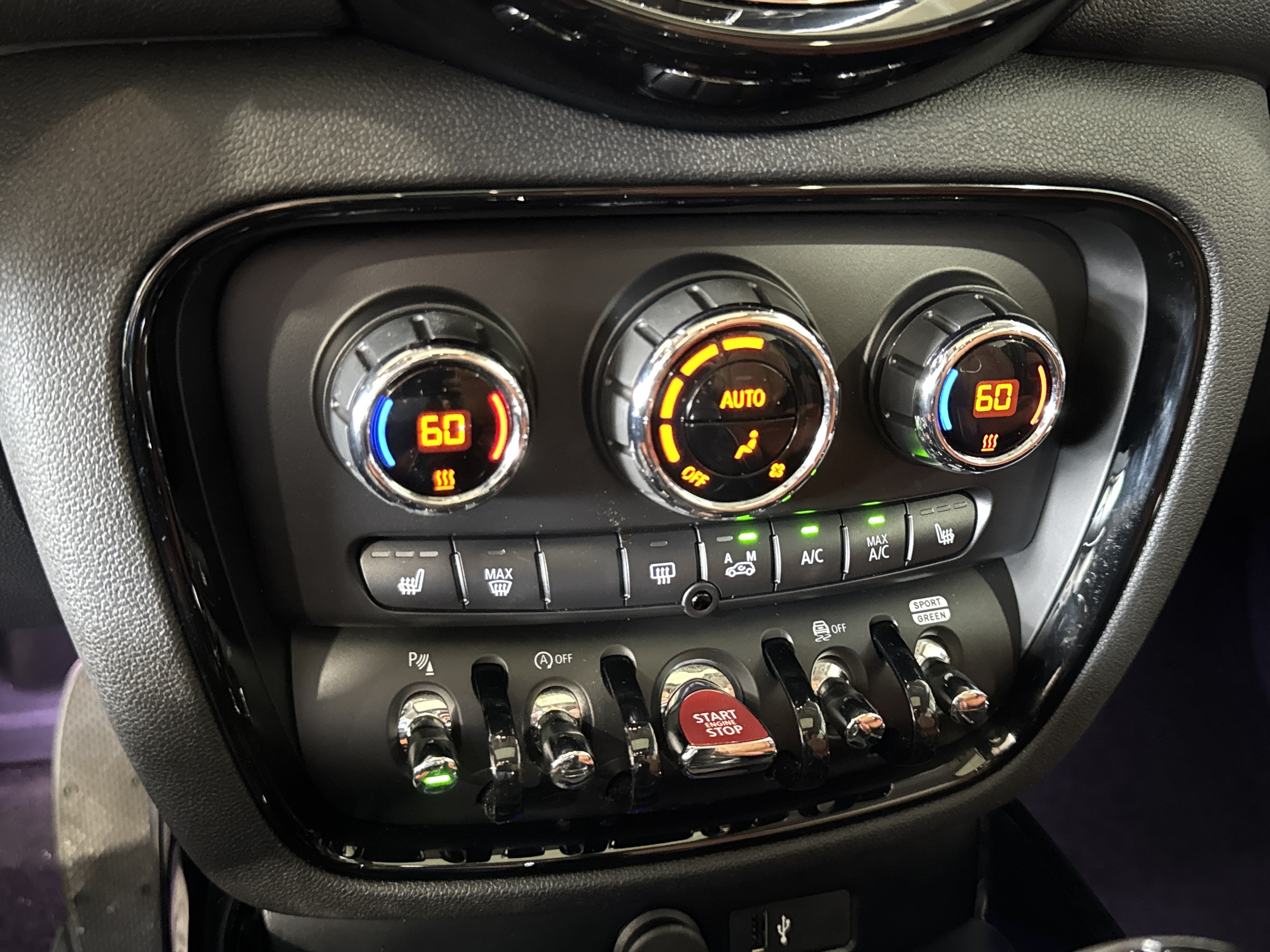 Used 2024 MINI Cooper Clubman S FWD image 27