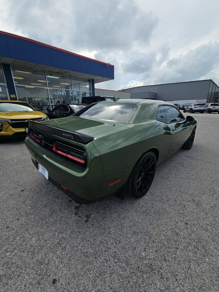 Used 2023 Dodge Challenger SRT Hellcat w/ Driver Convenience Group RWD image 7