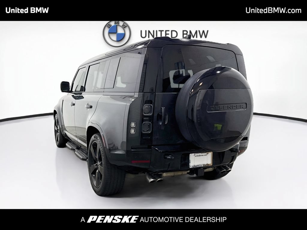 Used 2025 Land Rover Defender 110 V8 AWD/4WD image 7