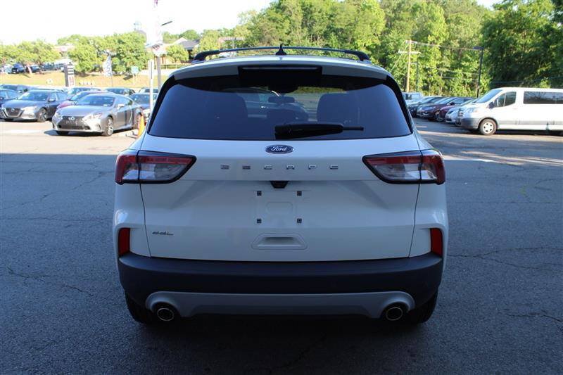 Used 2022 Ford Escape SEL FWD image 4