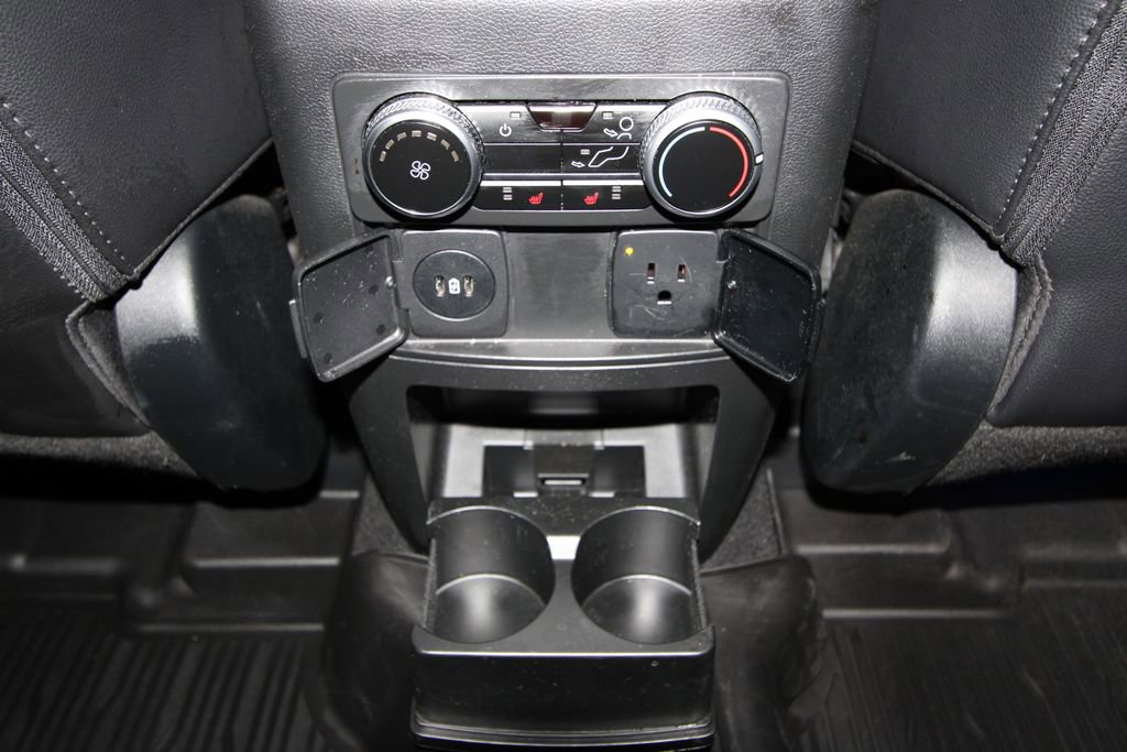 Used 2023 Ford Explorer Limited w/ Limited Technology Package image 32