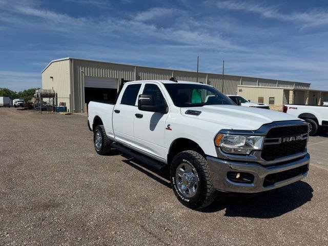 Used 2024 RAM 2500 Tradesman w/ Chrome Appearance Group AWD/4WD image 1