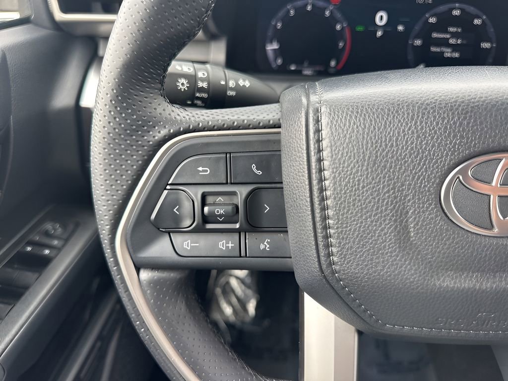 Used 2025 Toyota 4Runner TRD Sport image 13