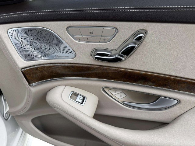 Used 2017 Mercedes-Benz S 550 Sedan image 54