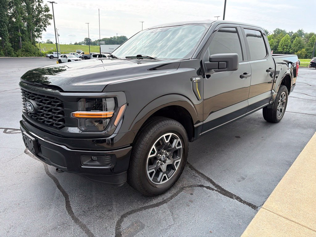 Used 2025 Ford F150 STX w/ Equipment Group 200A AWD/4WD image 4