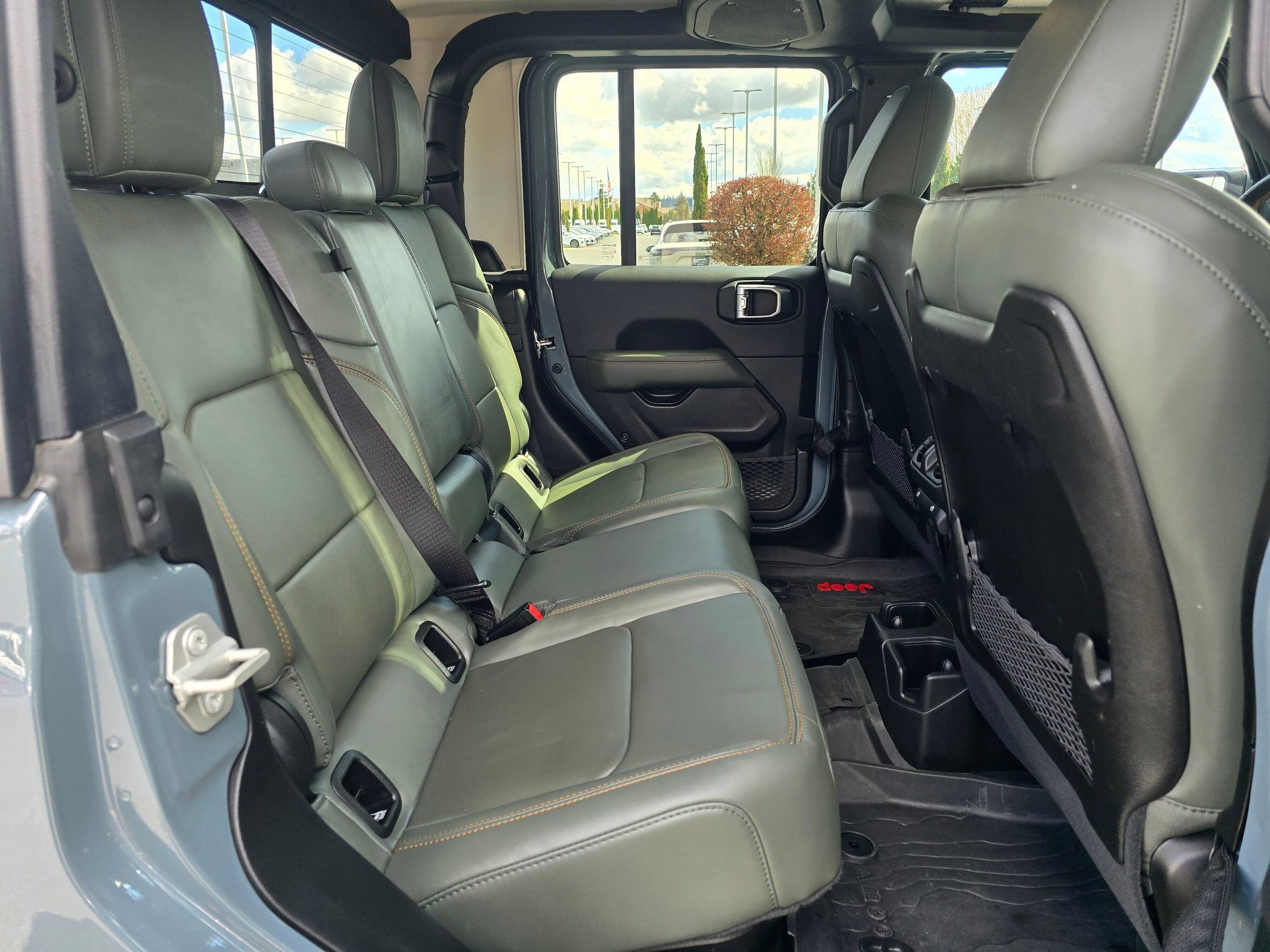 Used 2024 Jeep Gladiator Mojave w/ Convenience Group image 23