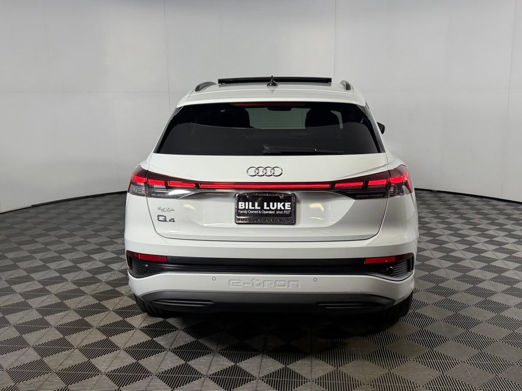 Used 2025 Audi Q4 e-tron Premium w/ Convenience Package RWD image 8